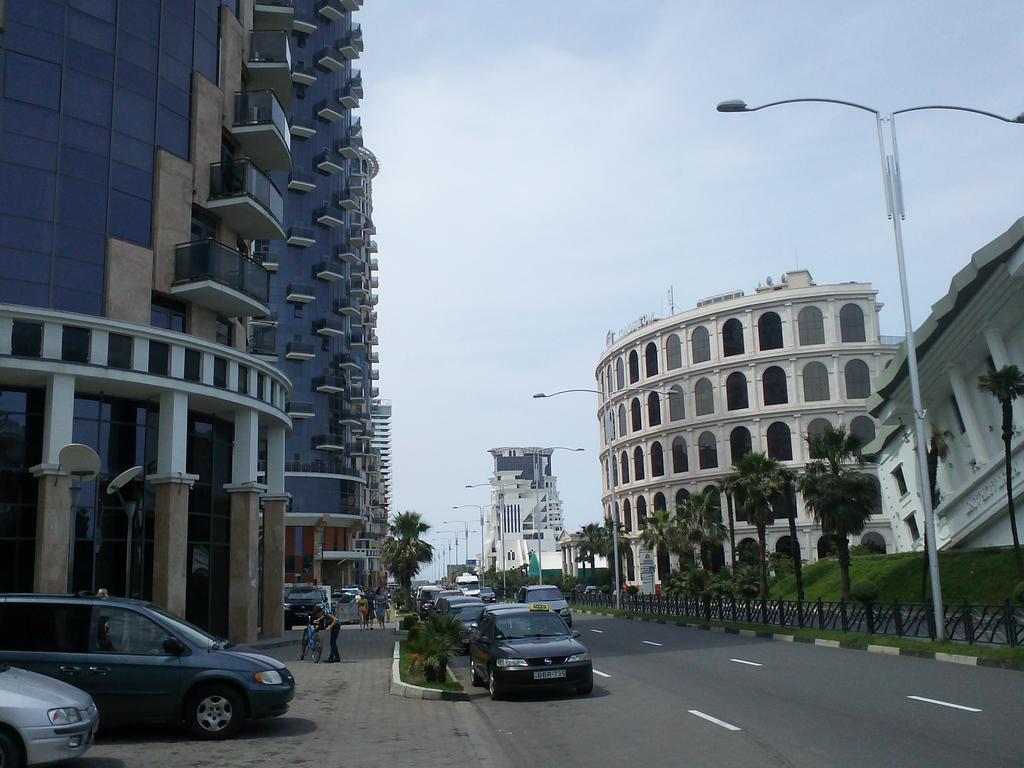 Apartment Orbi Sea Tower David Batumi Zewnętrze zdjęcie